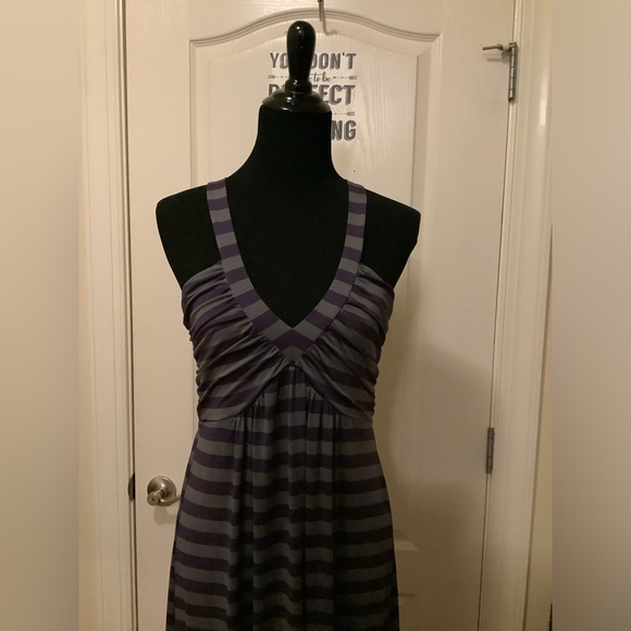 Long Apple Bottlm maxi dress - Picture 6 of 8